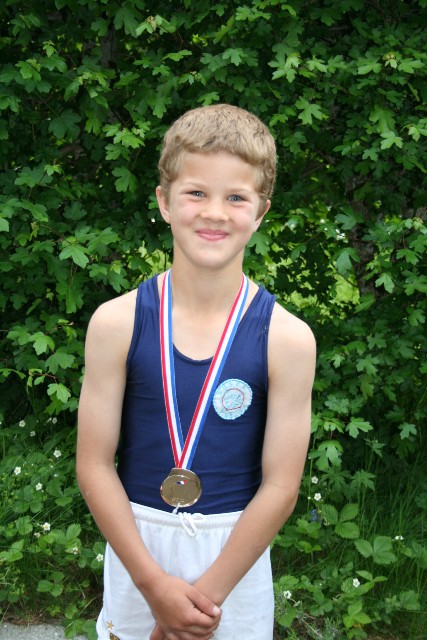 Tom Achat Champion de France de trampoline